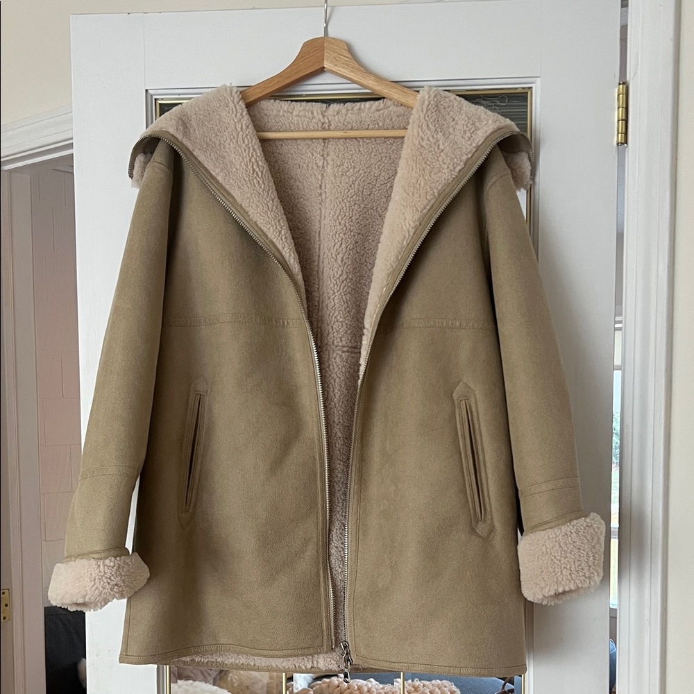 Women's Tan Jacket with Shearling Lining